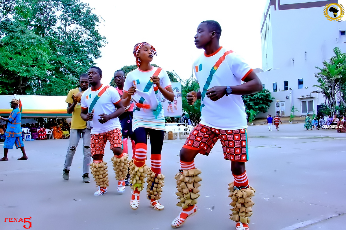 Danse culturelle Burkina Faso
